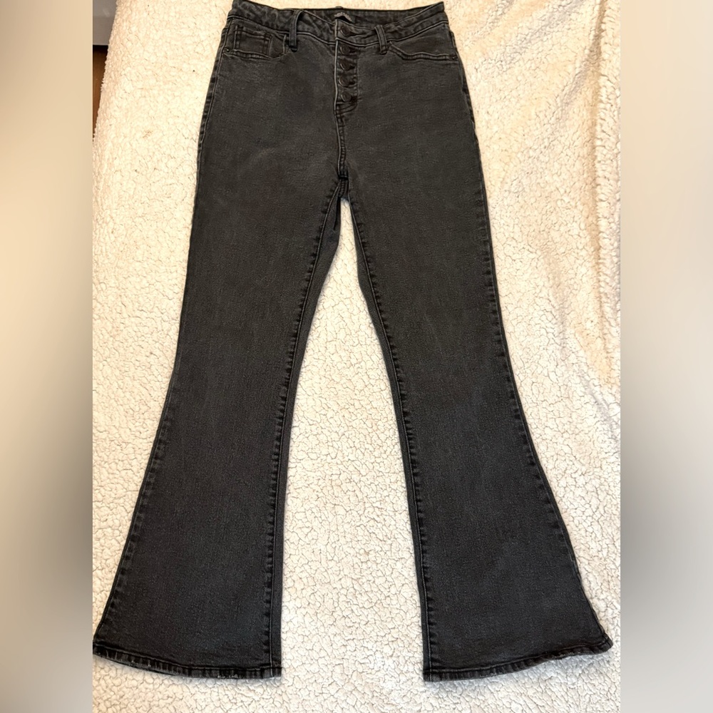 Wild Fable High Rise Flare Jeans 🖤👖
